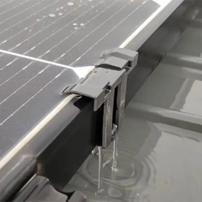 Entwässerungsclips für Solarmodule